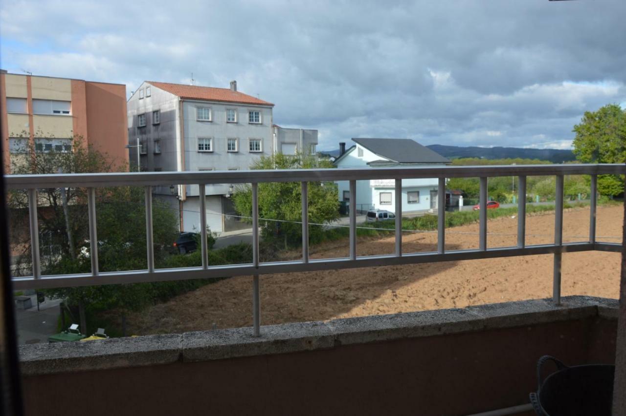 Piso Da Empegada Apartment Arzua Exterior photo