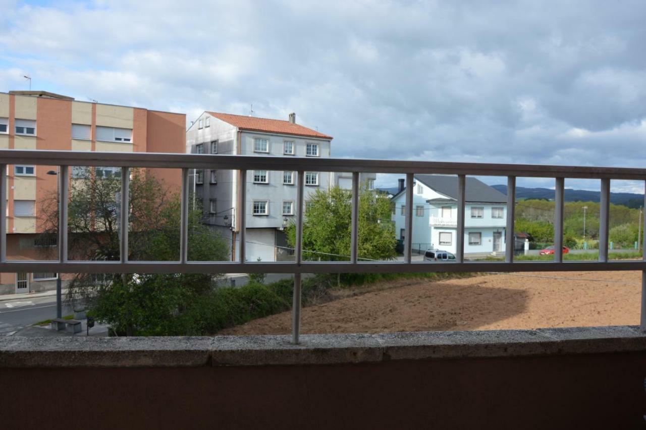 Piso Da Empegada Apartment Arzua Exterior photo